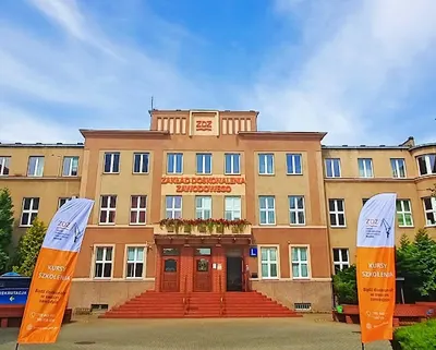 ZDZ Gdańsk - Zakład Doskonalenia Zawodowego - Szkolenia, Kursy, Egzaminy UDT, Elektroenergetyczne, Nauka jazdy, Wynajem sal